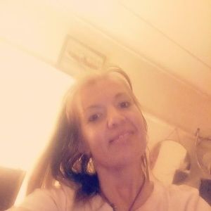 Meet your Posher, Tania